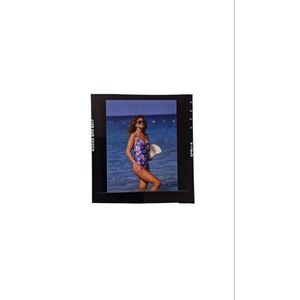 Kathy Ireland Photo Slide Swimsuit Model Catalog Production‎ Picture (F3)